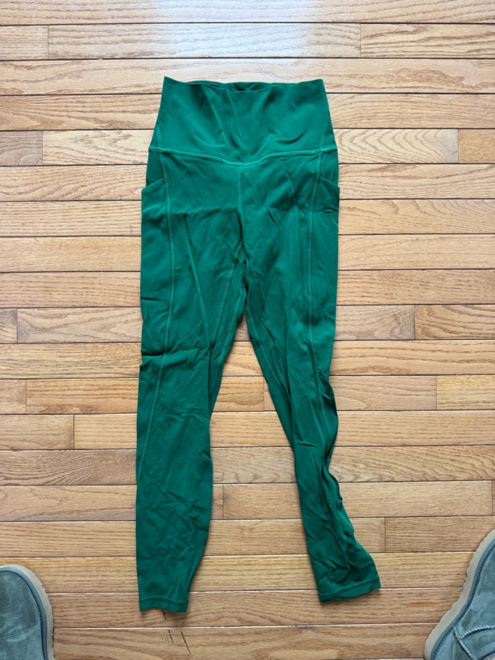Lululemon wunder under with pockets
